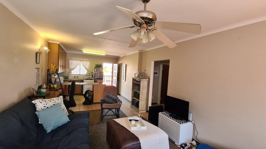 1 Bedroom Property for Sale in Kannoniers Park North West